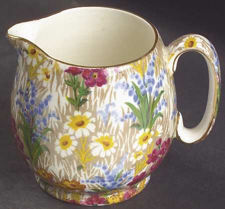 Marguerite (Gold Trim) Countess Creamer