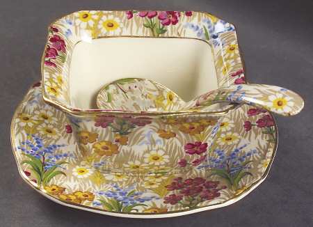 Marguerite (Gold Trim) Mayonnaise & Ladle w/Underplate