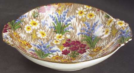 Marguerite (Gold Trim) Round Sweet Meat Dish