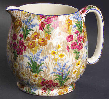 Marguerite (Blue Trim) 32 Oz Jug