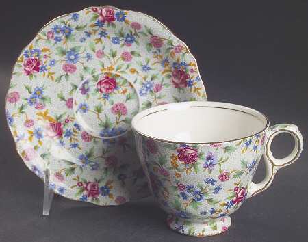 Old Cottage Chintz (Pre 1960, Cream) Oversized Cup & Saucer Set