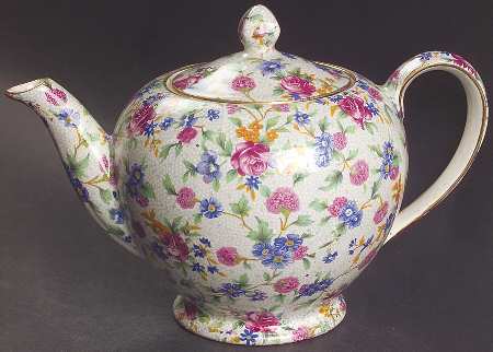 Old Cottage Chintz (Pre 1960, Cream) 3 Cup Albans Teapot & Lid