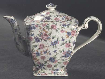 Old Cottage Chintz (Pre 1960, Cream) 3 Cup Ascot Teapot & Lid