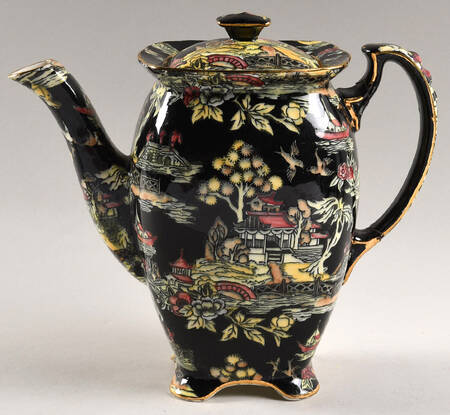 Pekin Black (Gold Trim) Coffee Pot & Lid
