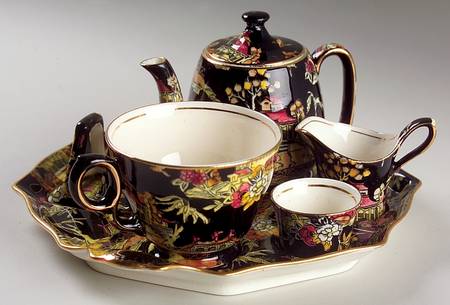 Pekin Black (Gold Trim) 6-Piece Breakfast Set (Footed Cup)