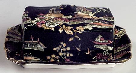 Pekin Black (Gold Trim) Covered Butter/Cheese