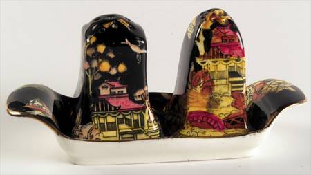 Pekin Black (Gold Trim) (3 Pc) Salt & Pepper Tray Set