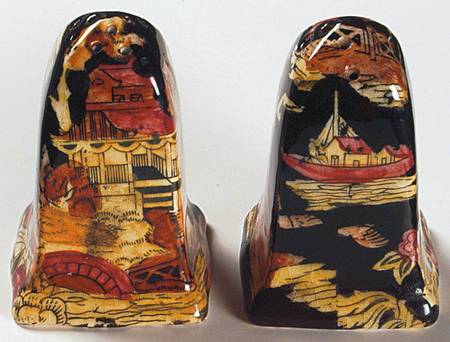 Pekin Black (Gold Trim) Salt & Pepper Set