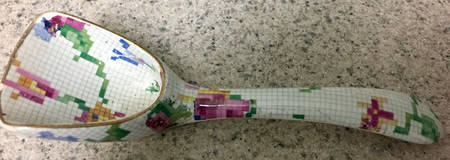 Queen Anne Nut Scoop