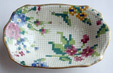 Queen Anne Individual Nut Dish