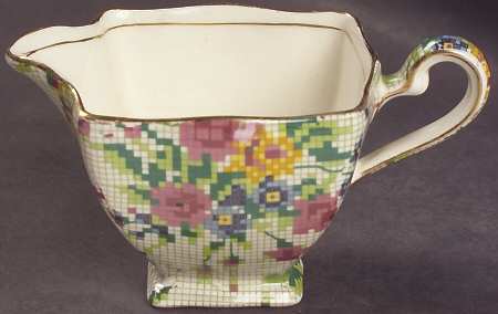 Queen Anne Ascot Creamer