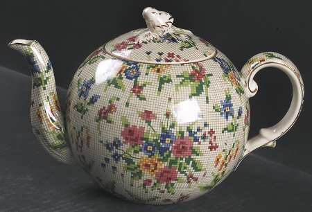 Queen Anne Elite Tea Pot & Lid