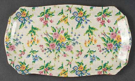 Queen Anne Small Sandwich Tray