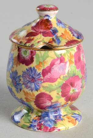 Royalty (Older) Cloverleaf Mustard with Lid