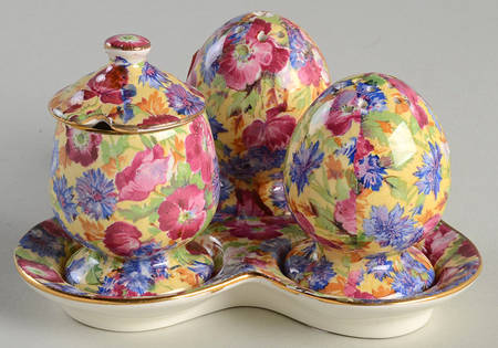 Royalty (Older) Clover Leaf Cruet Set, Salt and Pepper, Mustard On