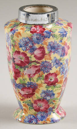Royalty (Older) Sugar Shaker No Metal Lid
