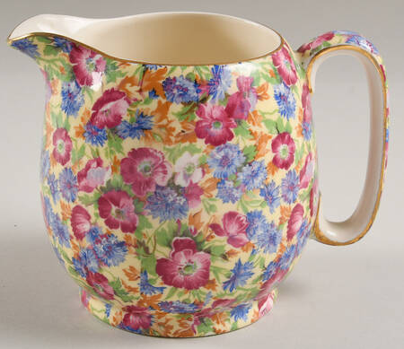 Royalty (Older) 24 Oz Jug
