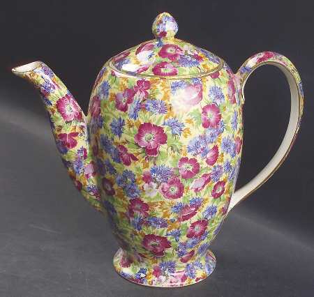 Royalty (Older) Albans Shape Coffee Pot & Lid