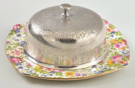 Summertime (Pre 1960, Cream Background, Gold Trim) Round Covered Butter/Cheese with Metal Lid
