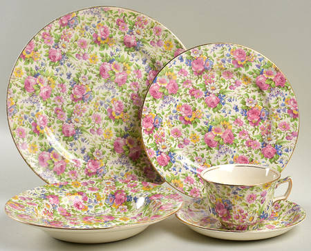 Summertime (Pre 1960, Cream Background, Gold Trim) 5 Piece Place Setting