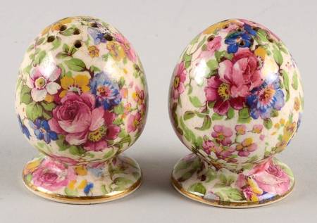 Summertime (Pre 1960, Cream Background, Gold Trim) Clover Leaf Salt and Pepper Set