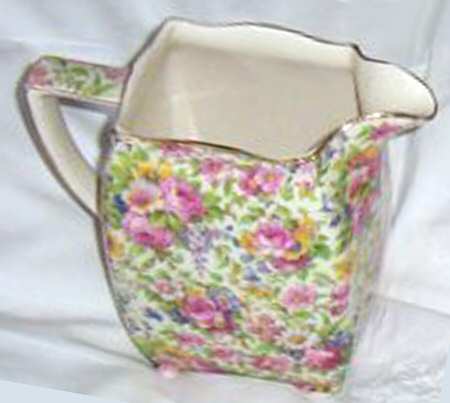 Summertime (Pre 1960, Cream Background, Gold Trim) 32 Oz Duval Jug