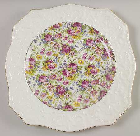 Summertime (Pre 1960, Cream Background, Gold Trim) Dinner Plate wWedgwood Border