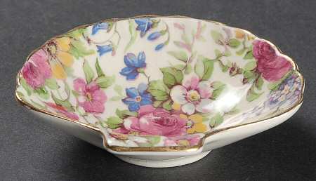 Summertime (Pre 1960, Cream Background, Gold Trim) 3" Shell Shaped Nut Dish