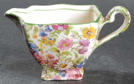 Summertime (Pre 1960, Cream Background, Green Trim) Ascot Creamer