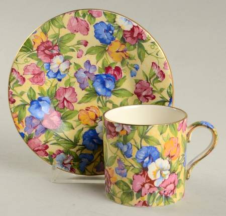 Sweet Pea Can Shape Demitasse Cup and Saucer Set