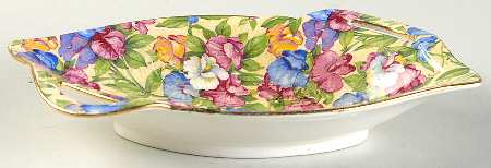 Sweet Pea 7" Oval Nut Dish