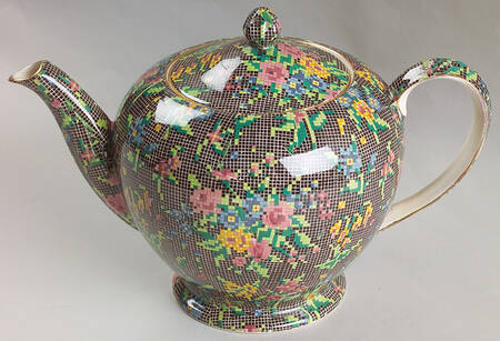 Victorian Albans Tea Pot & Lid