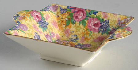 Welbeck (Older) Small Square Sweet Meat Dish