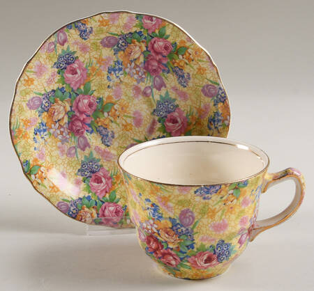 Welbeck (Older) Flat Cup & Saucer Set