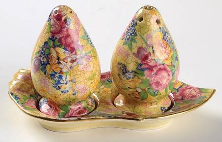Welbeck (Older) (3 Pc) Salt & Pepper Tray Set