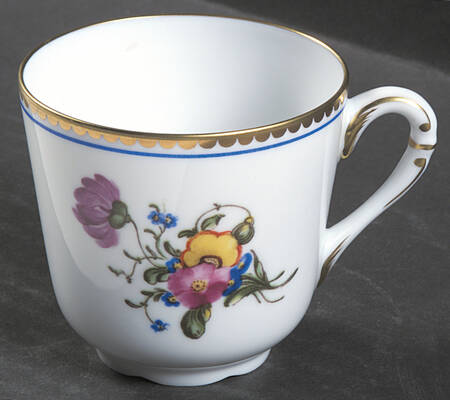 A La Reine Flat Cup