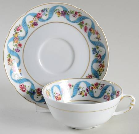 Comtesse Du Barry Flat Cup & Saucer Set