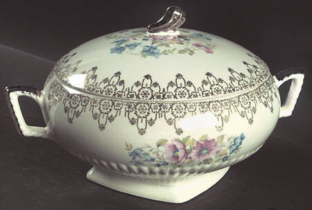 5186 Round Covered Vegetable