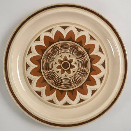 Aztec 11" Chop Plate (Round Platter)