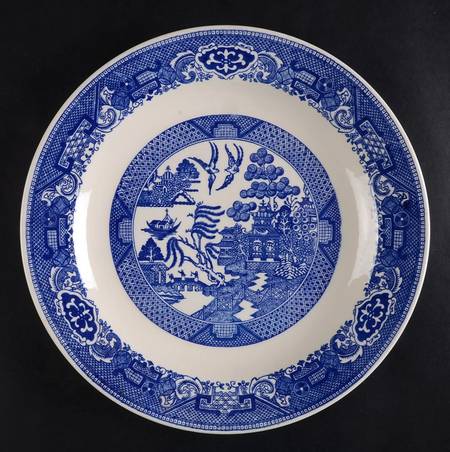 Blue Willow 11" Chop Plate (Round Platter)