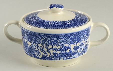 Blue Willow Sugar Bowl & Lid