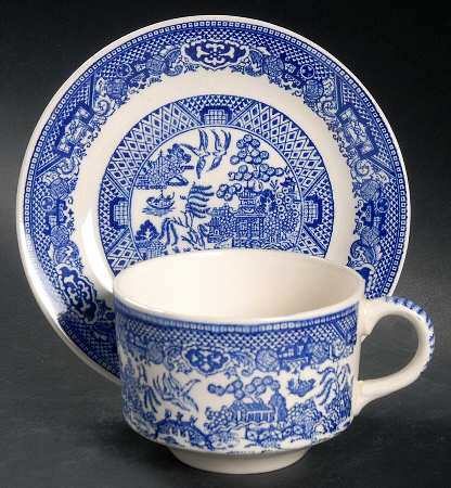 Blue Willow Flat Cup & Saucer Set