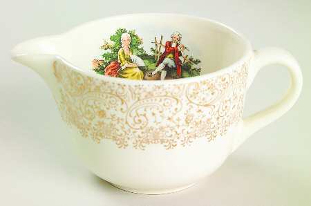 Colonial Gold Creamer