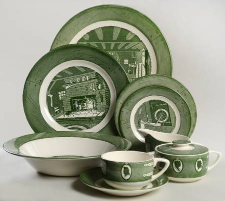 Colonial Homestead Green 45 Piece Starter Set