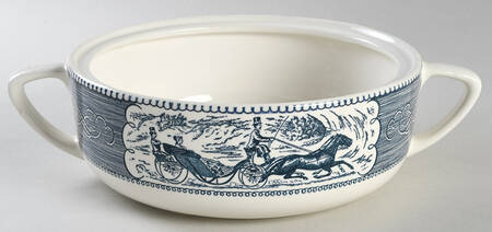 Currier and Ives Blue 1.25 Qt Round Casserole No Lid