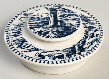 Currier and Ives Blue Lid for Teapot