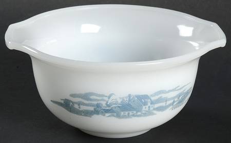 Currier and Ives Blue 5" Glassware Mixing Bowl