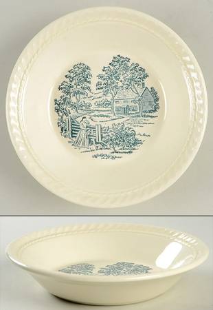 Currier and Ives Blue 7" Candy Bowl