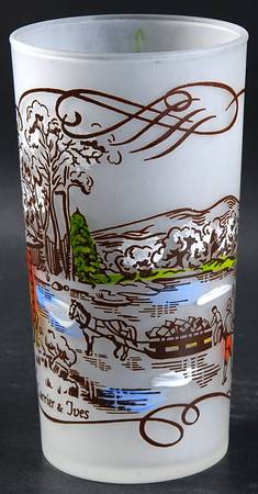 Currier and Ives Brown 12 Oz Glassware Tumbler