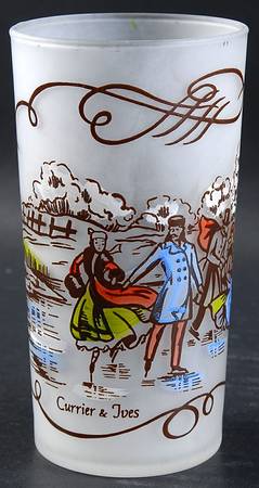 Currier and Ives Brown 12 Oz Glassware Tumbler